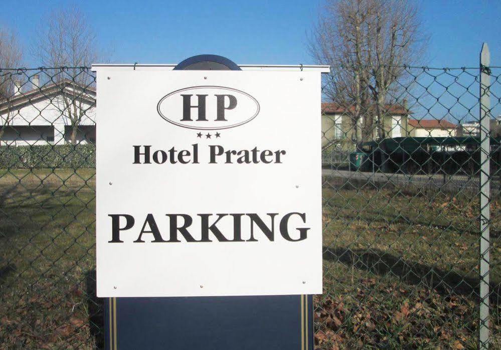 Hotel Prater Чезенатико Экстерьер фото